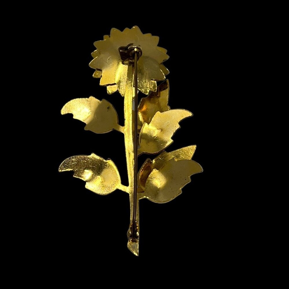 Vintage Flower Brooch Gold White Enamel Accents Textured Layered Faux Pearl Pin - Picture 6 of 11